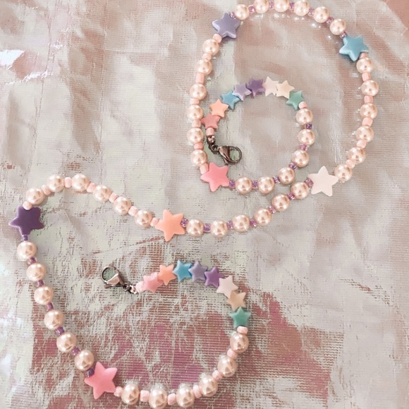 Mask Chain Necklace - Picture 2 of 4